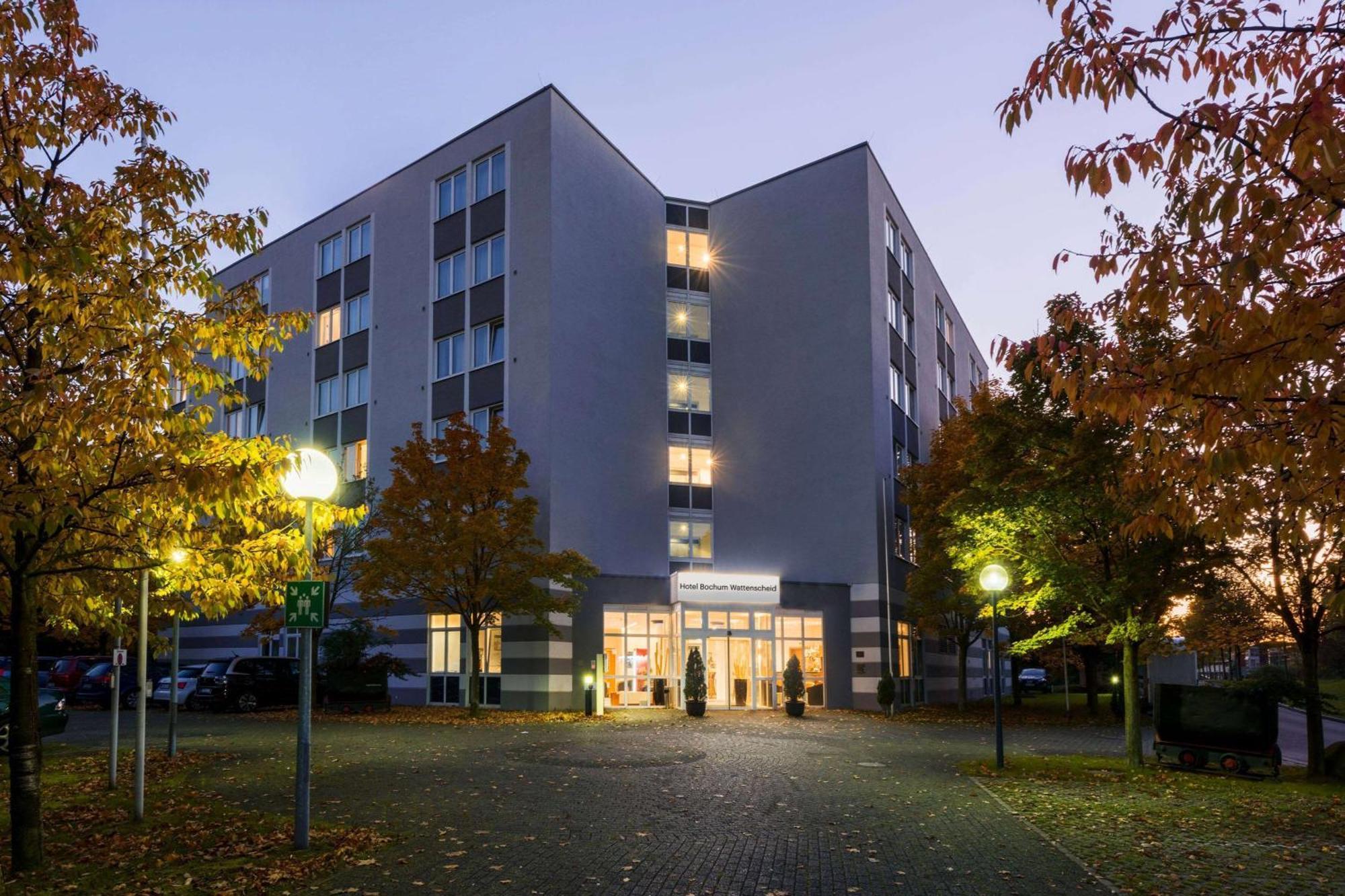 Hotel Bochum Wattenscheid affiliated by Meliá Esterno foto