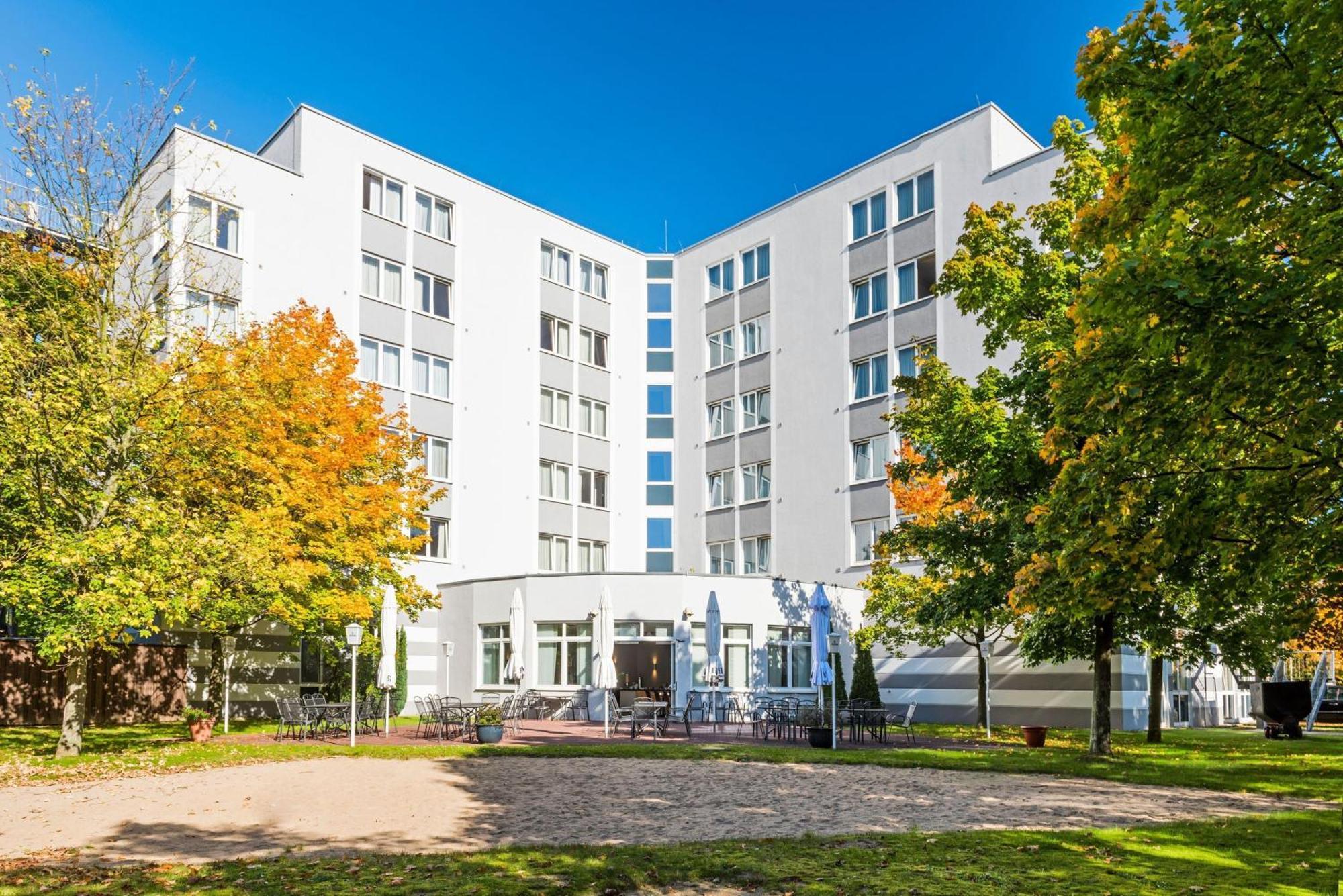 Hotel Bochum Wattenscheid affiliated by Meliá Esterno foto